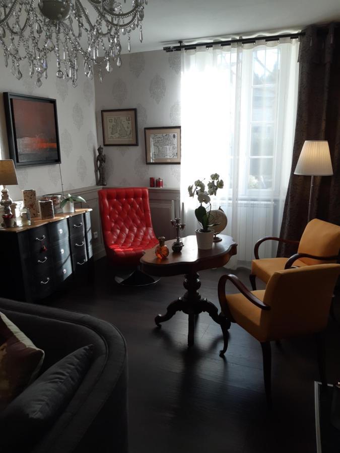 La Glycine Blanche Otel Pomas Dış mekan fotoğraf
