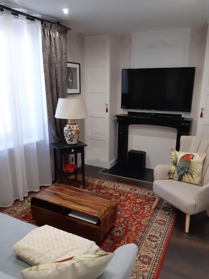 La Glycine Blanche Otel Pomas Dış mekan fotoğraf